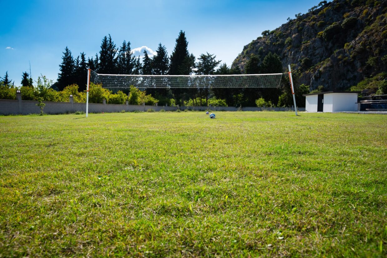 Villa My Serenity garden and volleyball court
